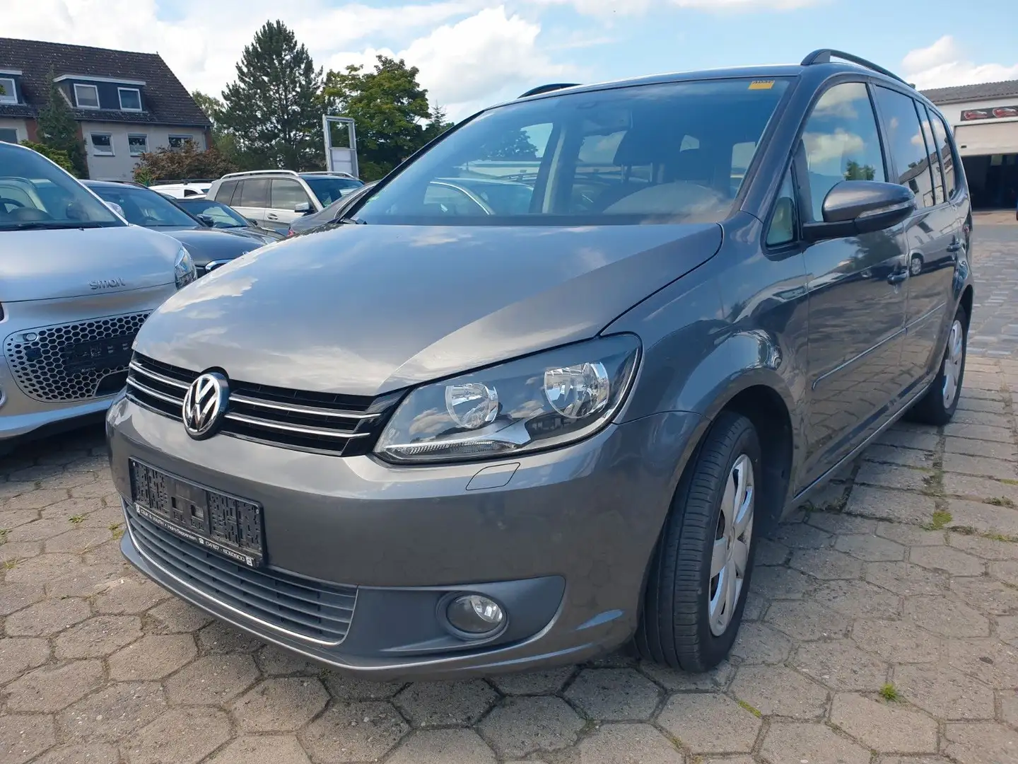 Volkswagen Touran Comfortline*Klima*SHZ*AHK*Tempomat Grijs - 1