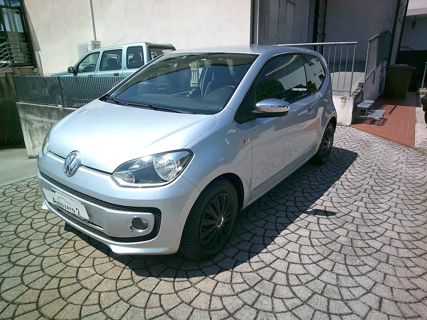 Volkswagen up! up! 2012 3p 1.0 High Argento - 2