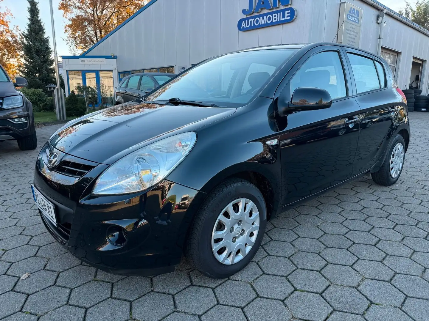 Hyundai i20 Classic Klima S-Heft Noir - 1