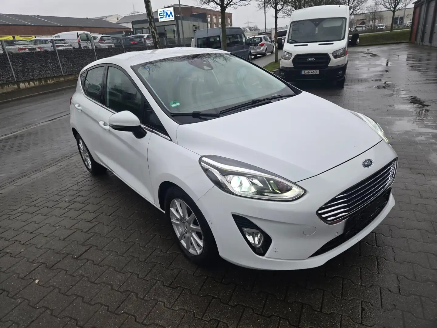 Ford Fiesta Titanium/1. HAND/ 1 Jahr Garantie / TÜV NEU /Ka... Blanc - 2
