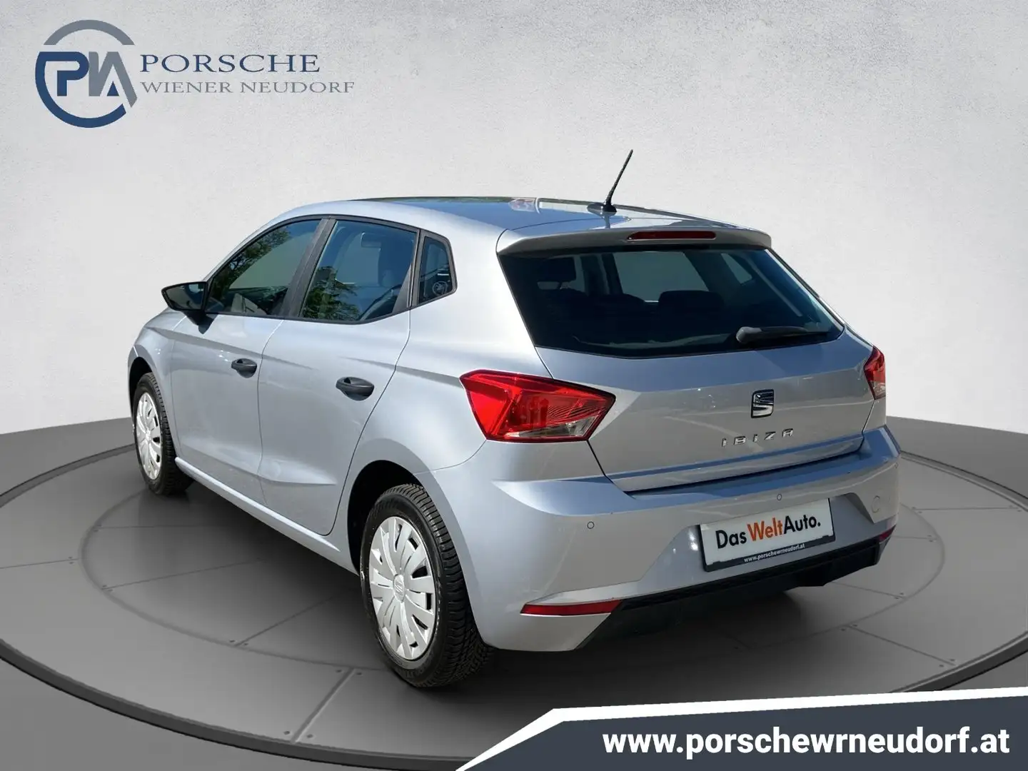 SEAT Ibiza Reference Silber - 2