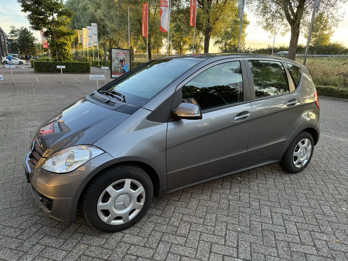 Mercedes-Benz A 160 Autotronic Gris - 1