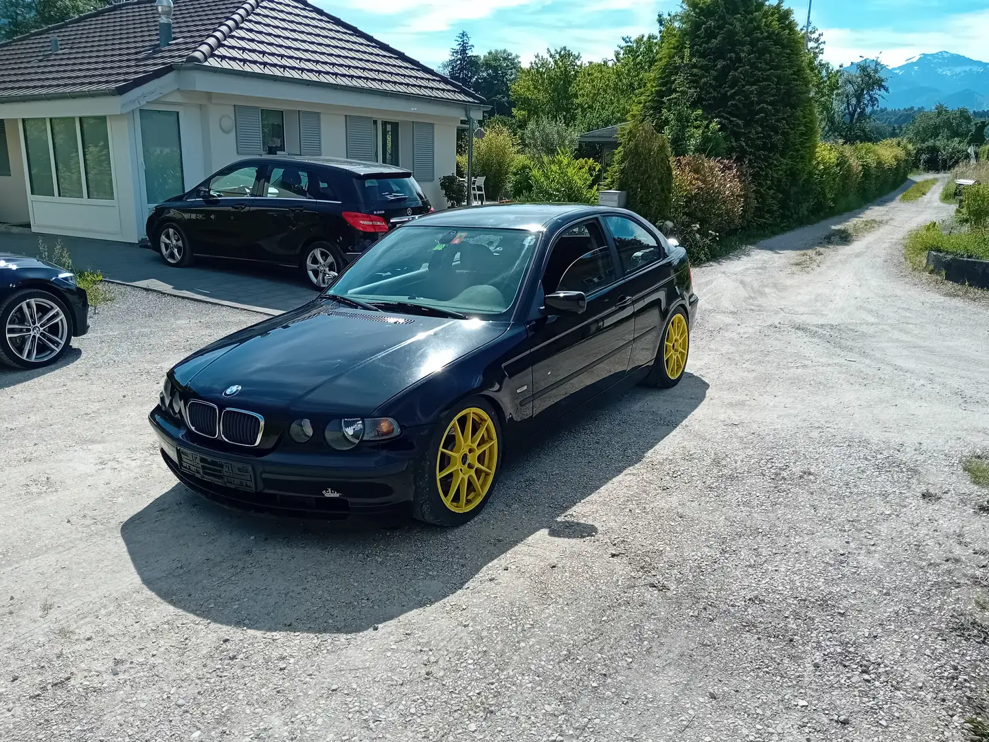 BMW 330 330 Ci Schwarz - 1