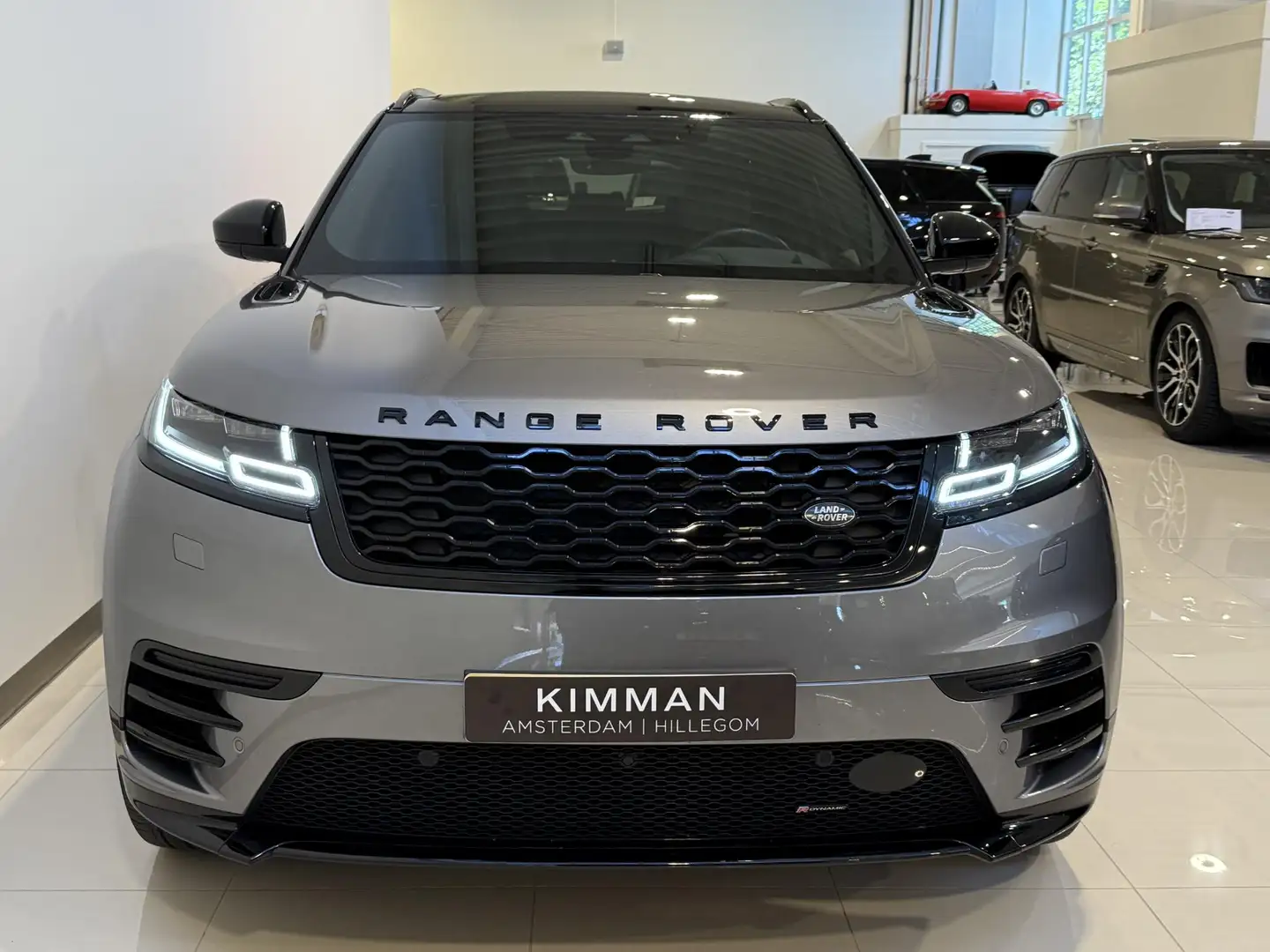 Land Rover Range Rover Velar 2.0 P400e R-Dynamic HSE | Massage Stoelen | Black Gris - 2