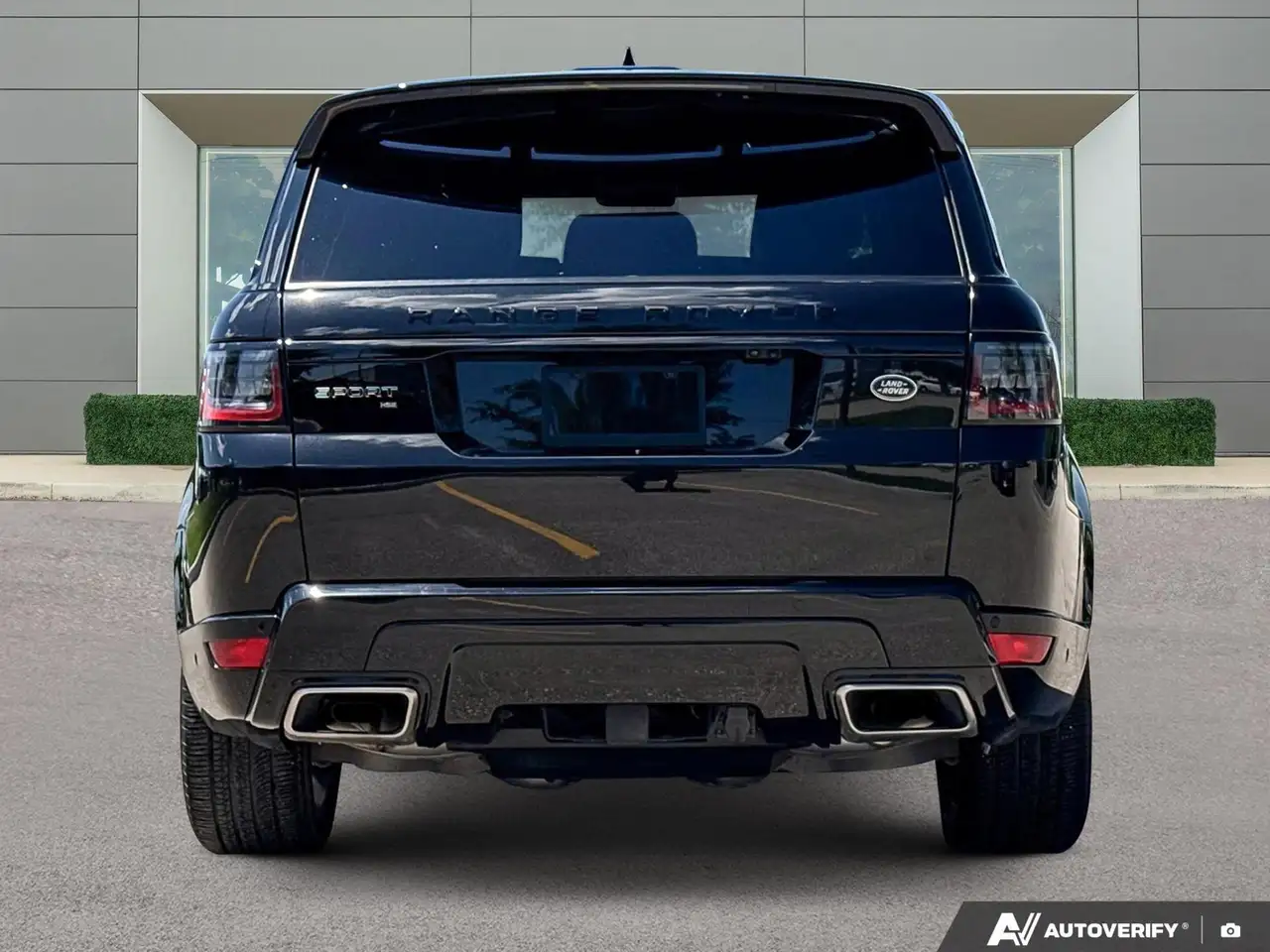 Land Rover Range Rover Sport photo Land Rover Range Rover Sport
