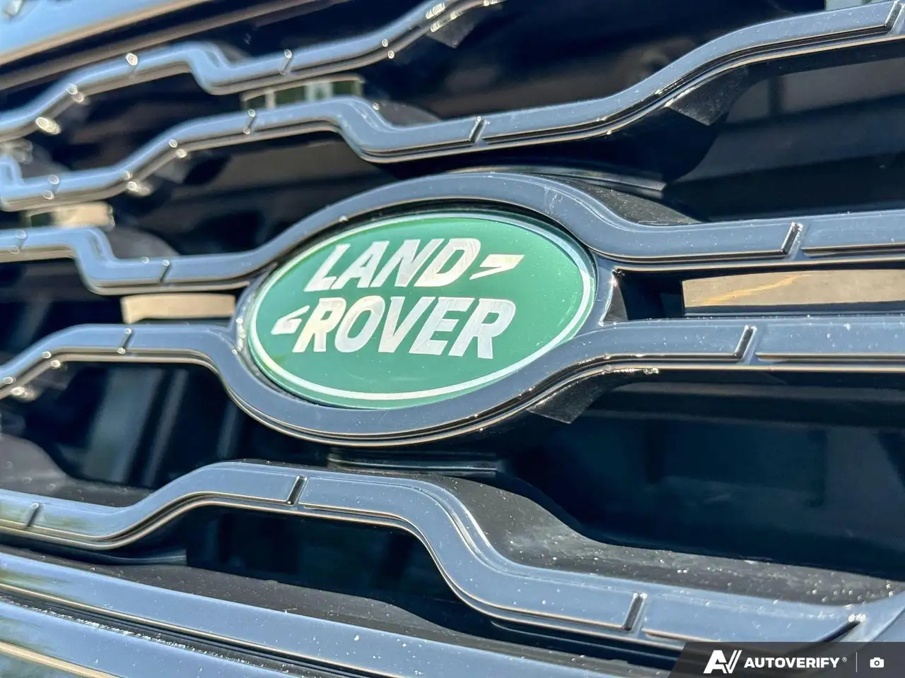 Land Rover Range Rover Sport photo Land Rover Range Rover Sport