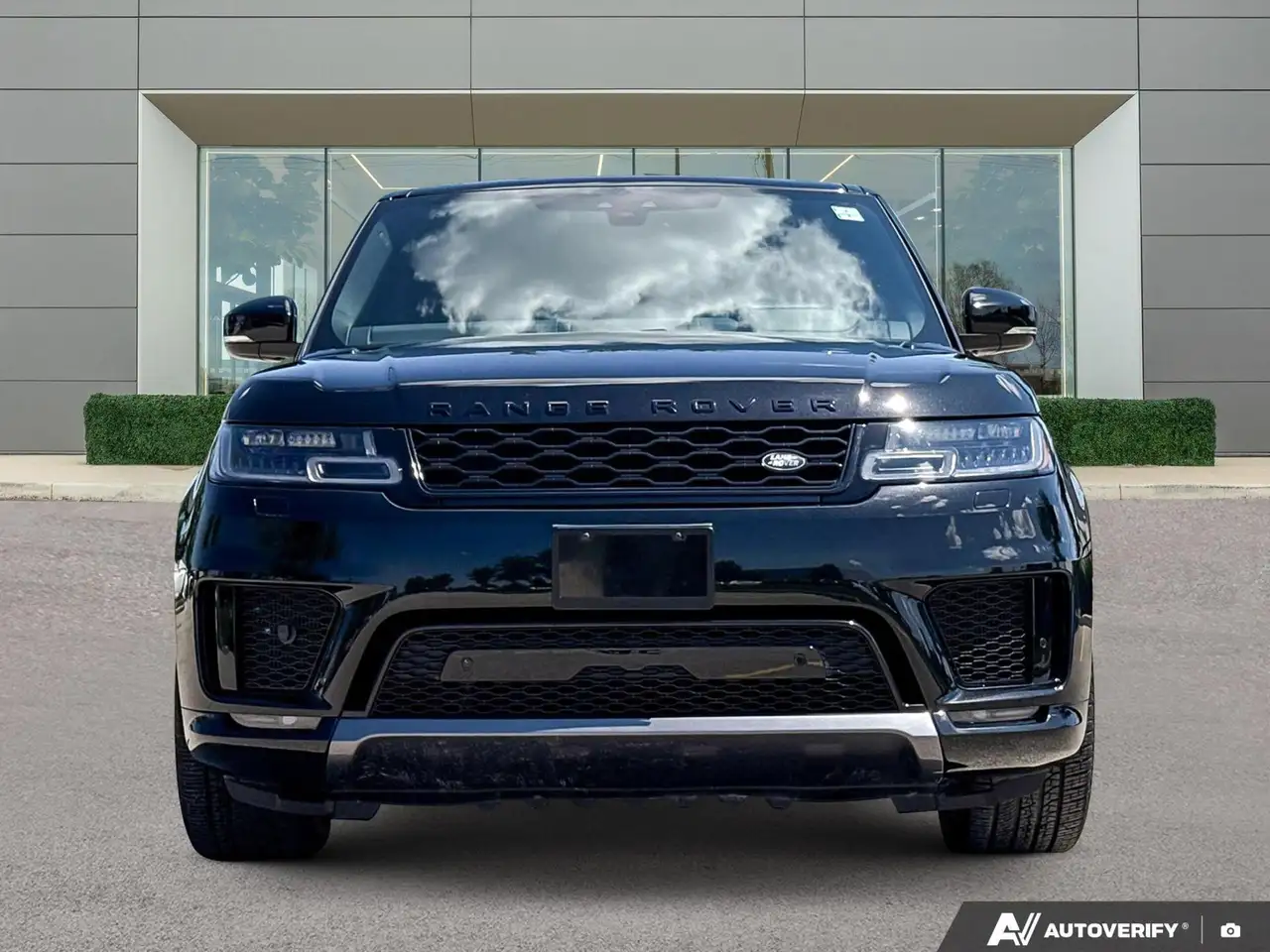 Land Rover Range Rover Sport photo Land Rover Range Rover Sport