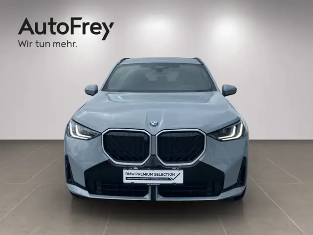 BMW X3 20d xDrive Ansicht 4