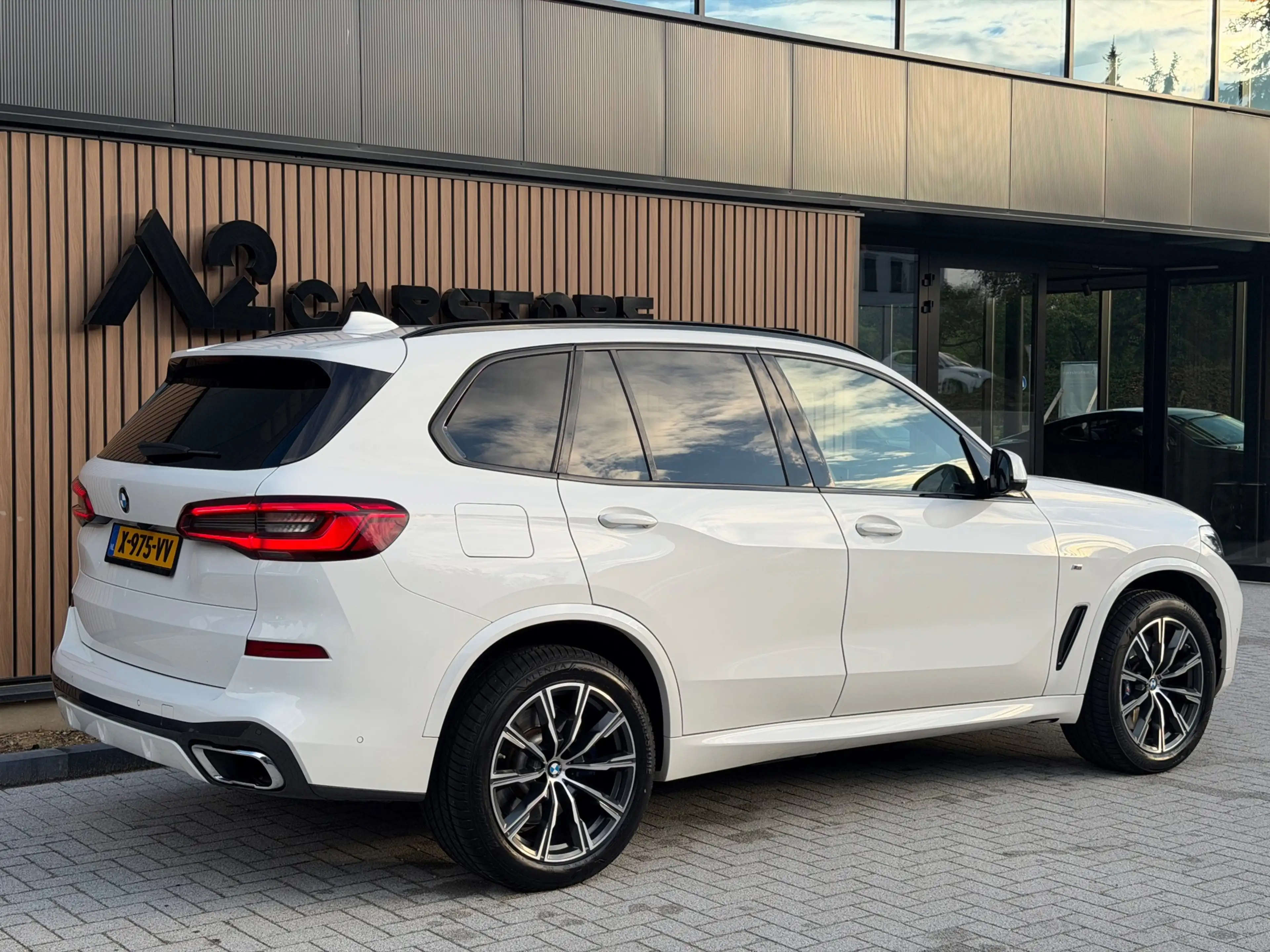 BMW X5 XDrive45e High Executive PANO M-PAKKET Harman/Kard — photo 9