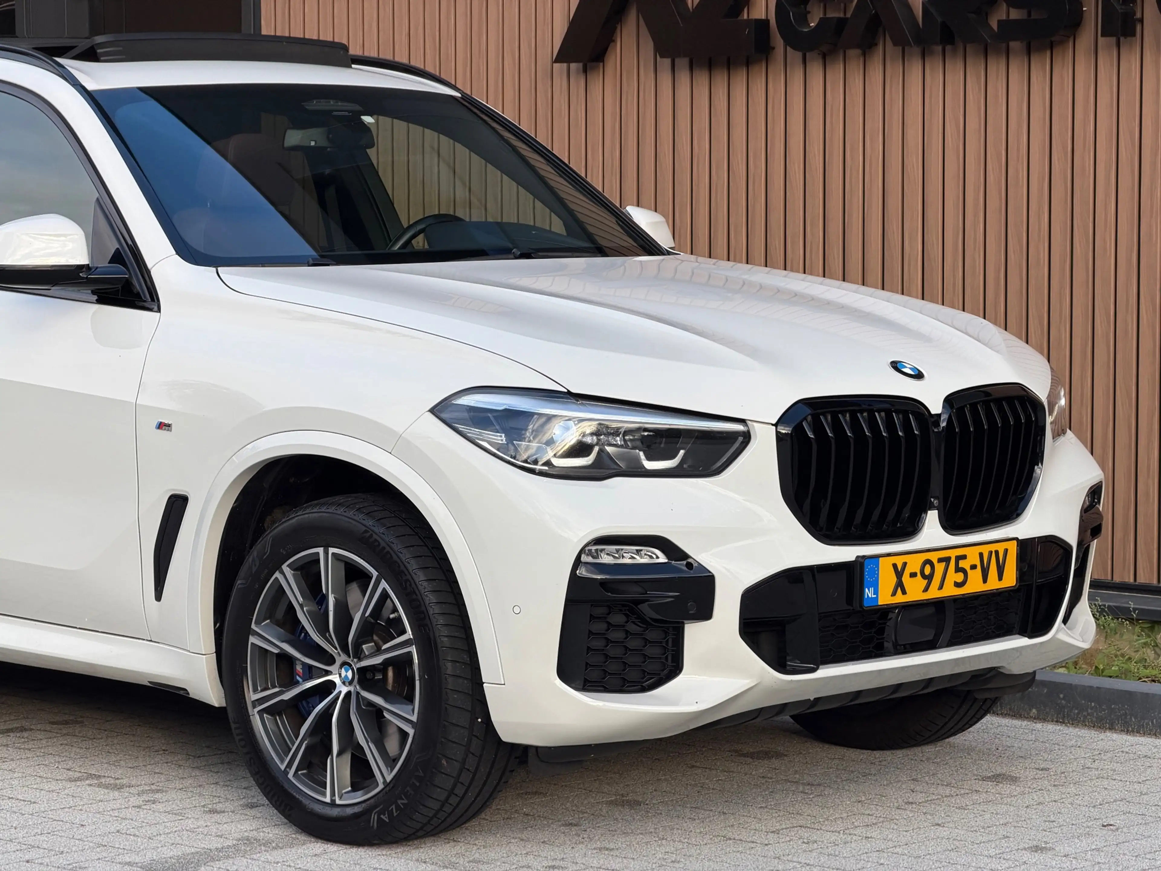 BMW X5 XDrive45e High Executive PANO M-PAKKET Harman/Kard — photo 6