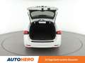 Toyota Avensis 1.8 Team D Aut*NAVI*LED*TEMPO*CAM*SHZ* Weiß - thumbnail 16
