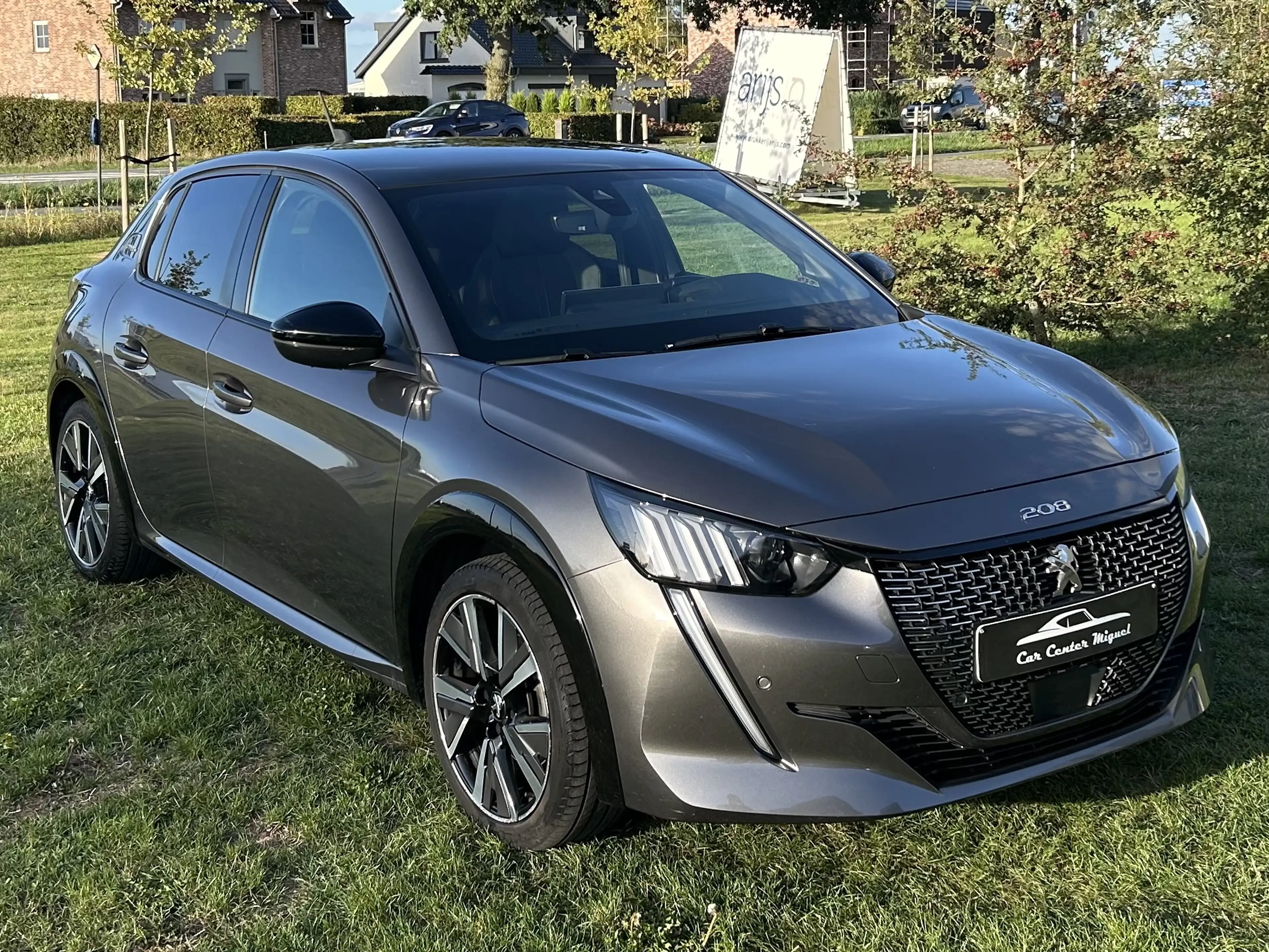 Peugeot 208 GT-LINE 1.2i 101PK