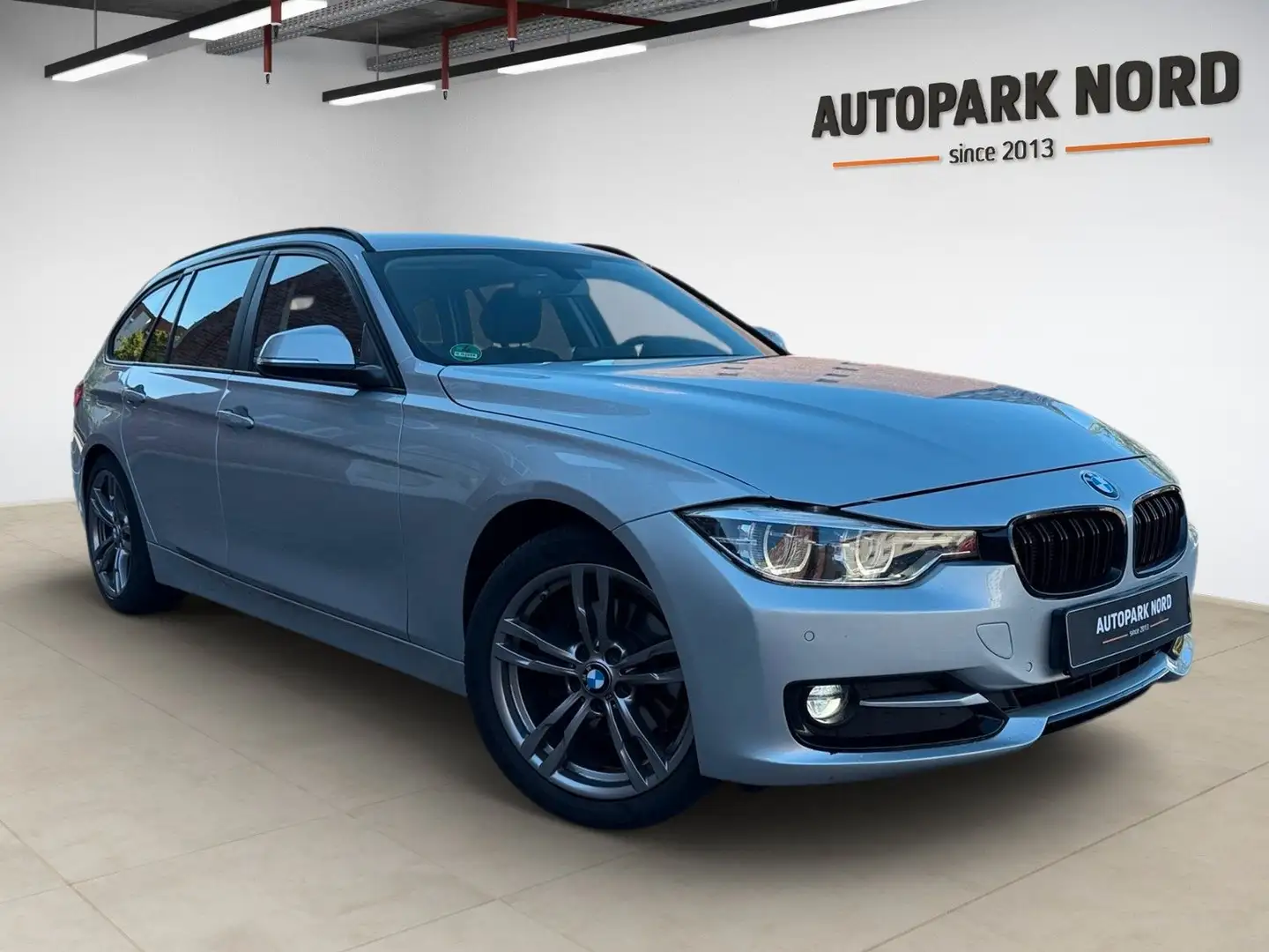 BMW 320 d Touring/190PS/LED/NAVI/SHZ/TEMP/8xALU Argent - 2