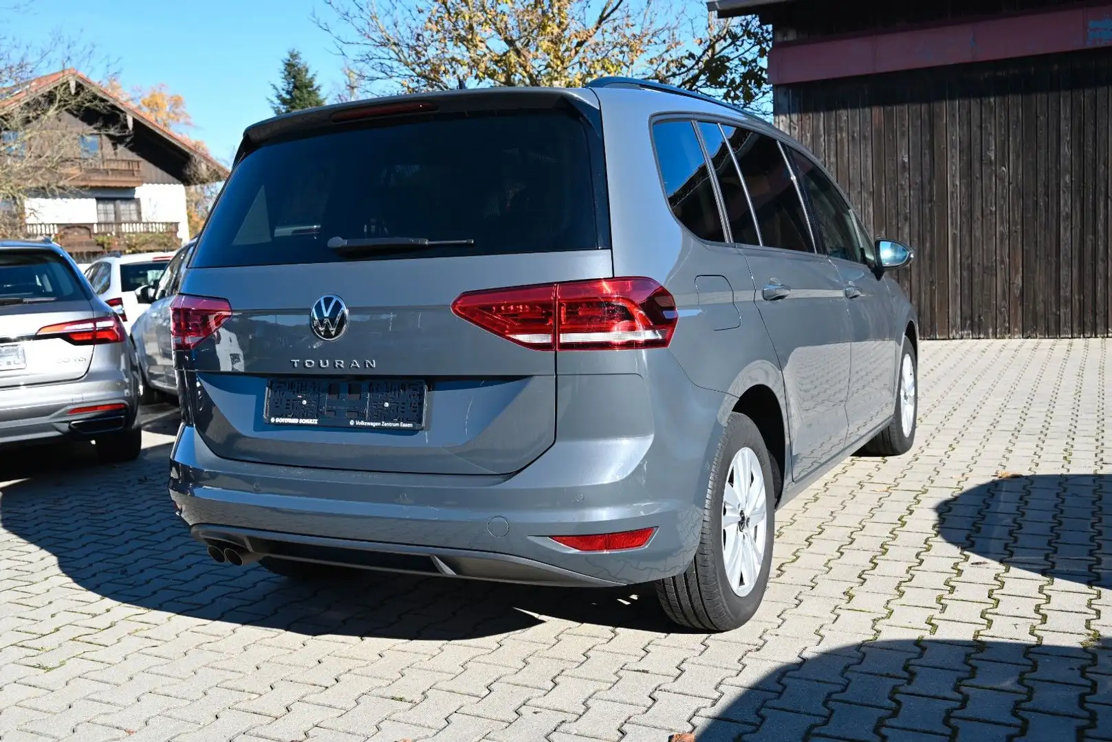 Volkswagen Touran Highline/Voll/Standhzg/AHK/Panorama Grijs - 2