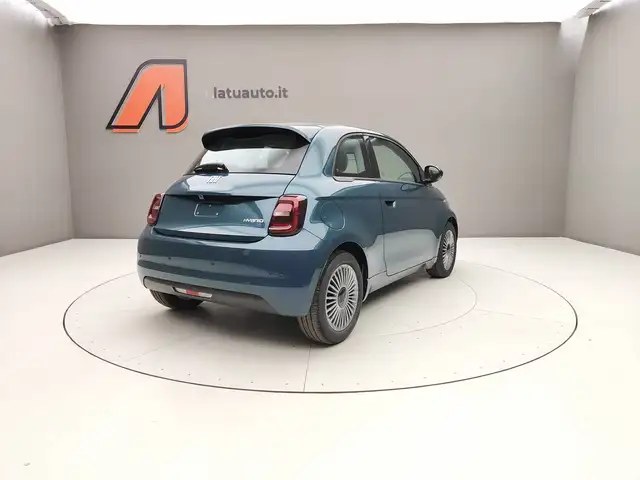 Fiat 500 view 7