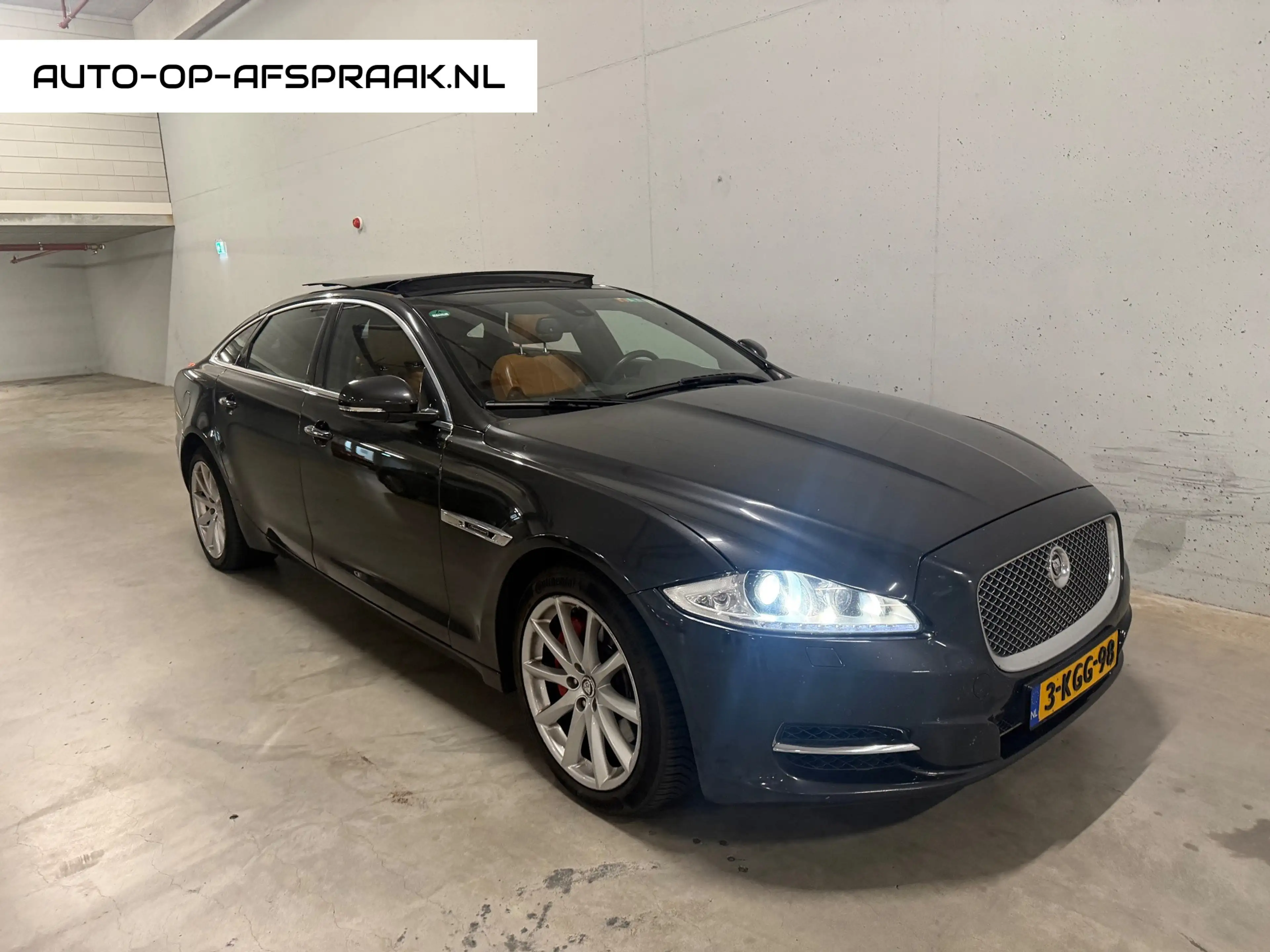 Jaguar XJ 3.0 V6D Portfolio LWB Pano Leer Navi Camera Dak — photo 8