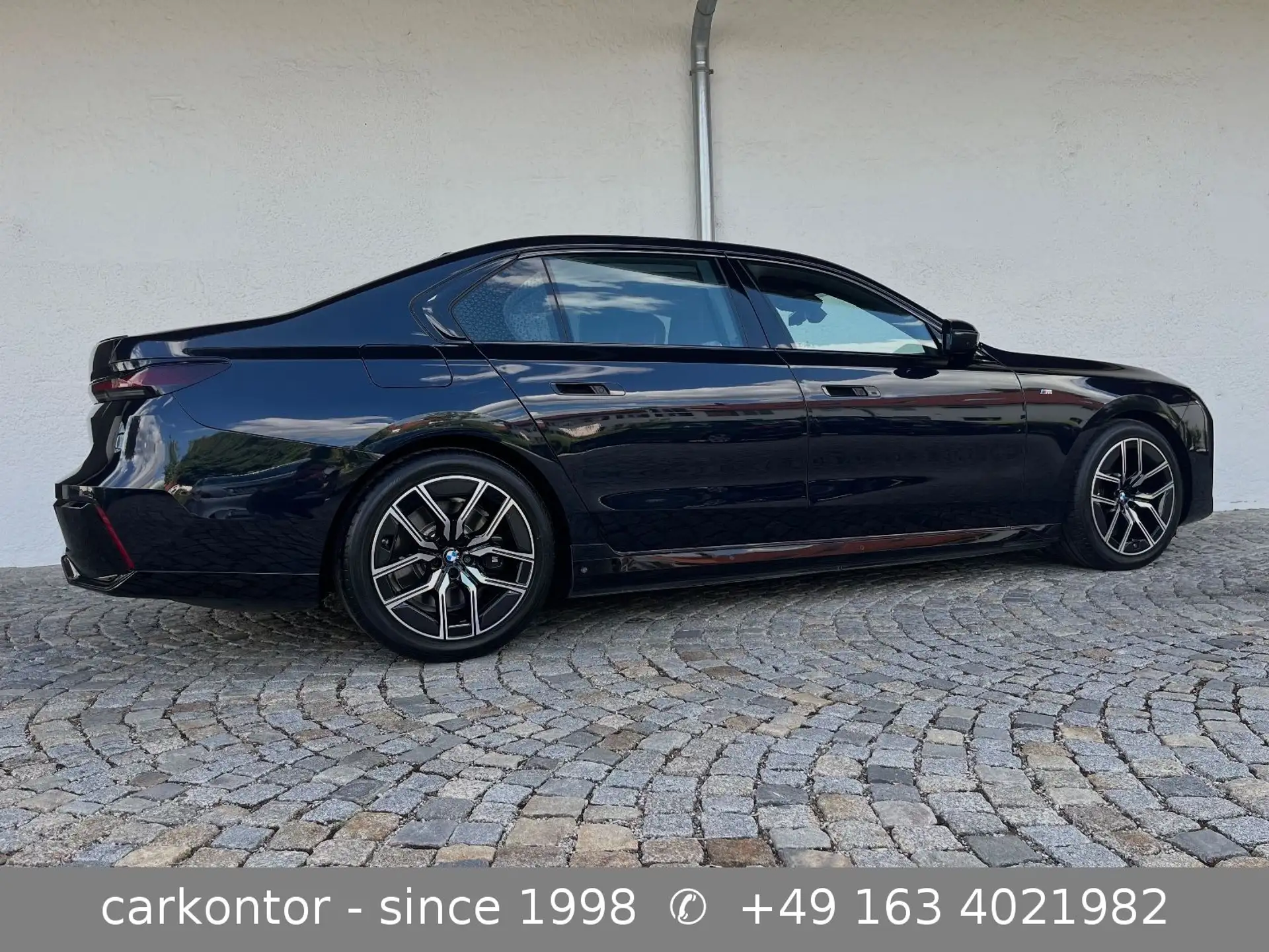 BMW i7 60 2025 검정 사진 5
