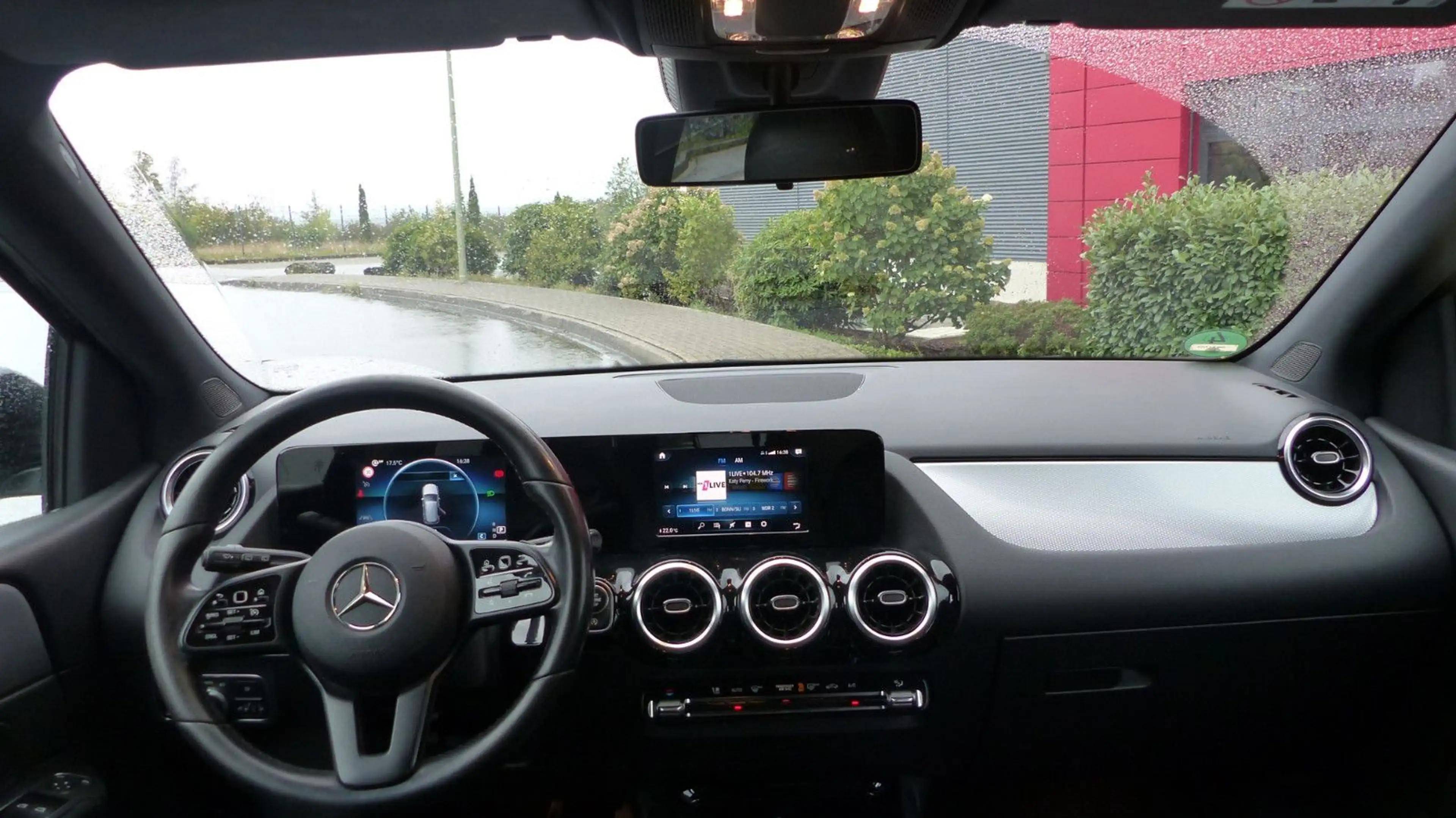 Mercedes-Benz B 200 d Style, Scheckheftgepflegt,NR,WR,1.Hand — photo 12