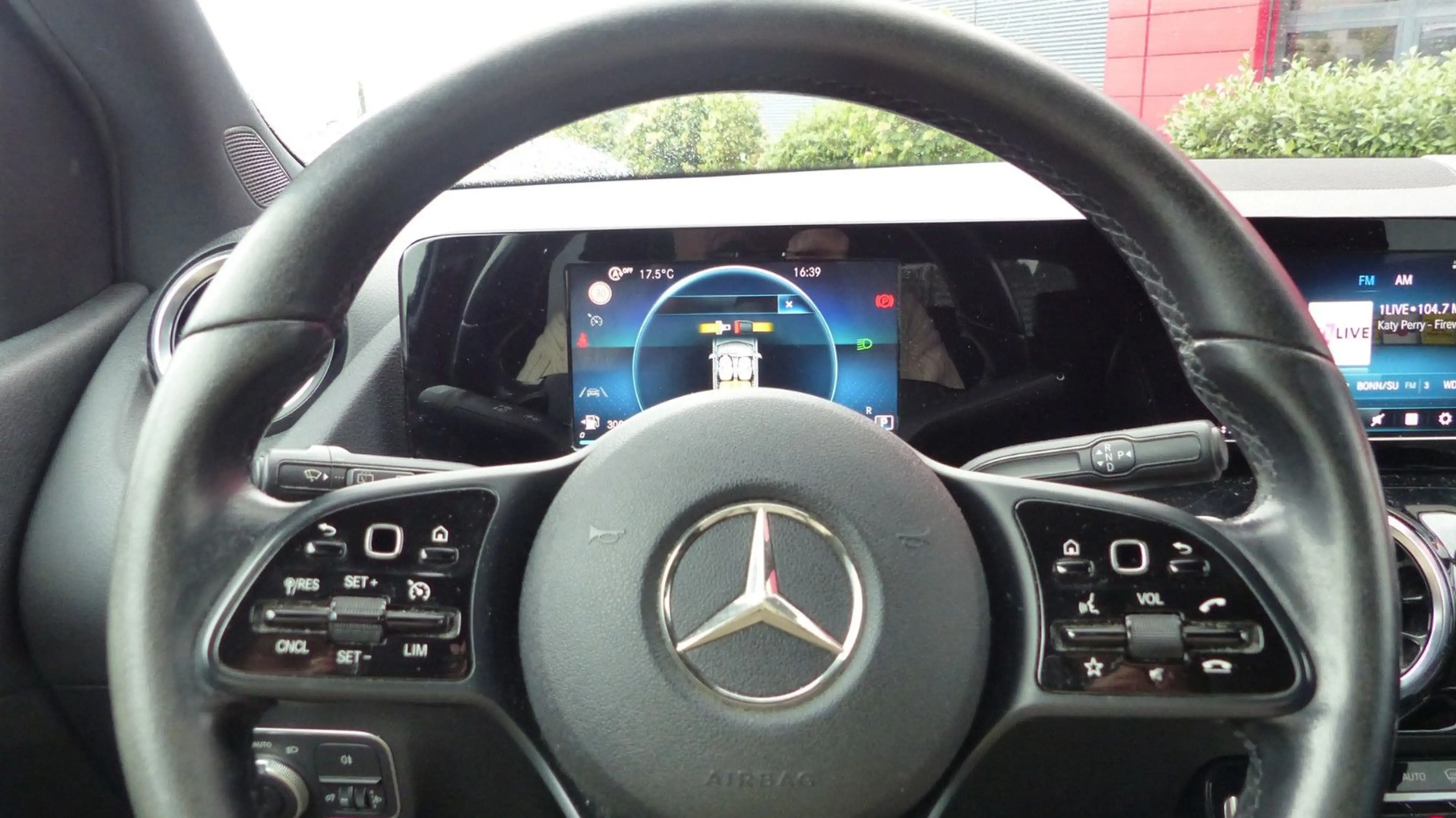 Mercedes-Benz B 200 d Style, Scheckheftgepflegt,NR,WR,1.Hand — photo 13