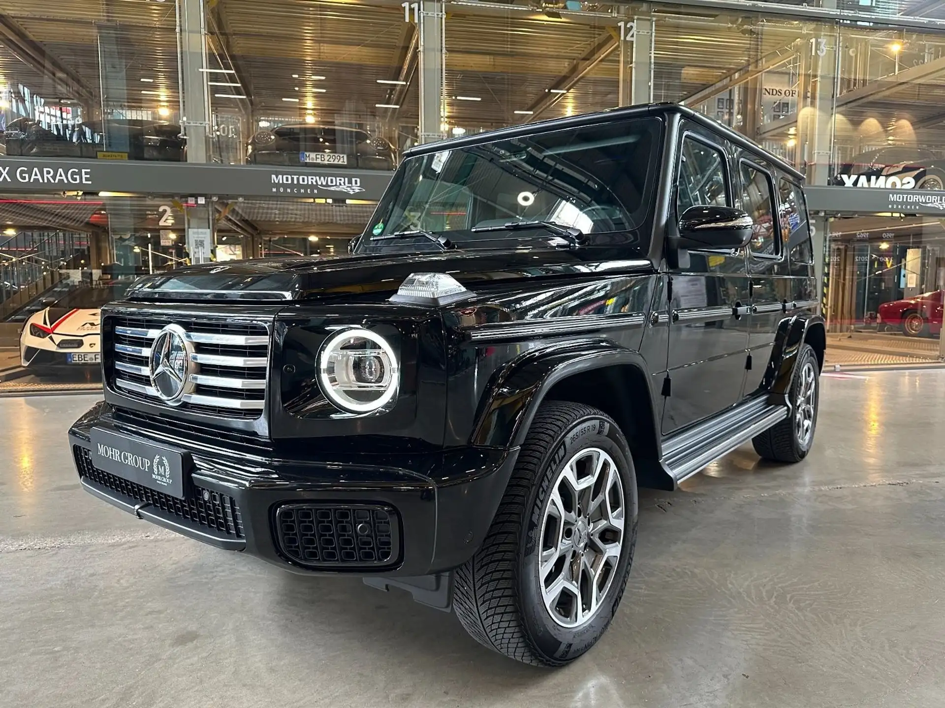 벤츠 Mercedes-Benz G-Class G 450 2025 검정 사진 2
