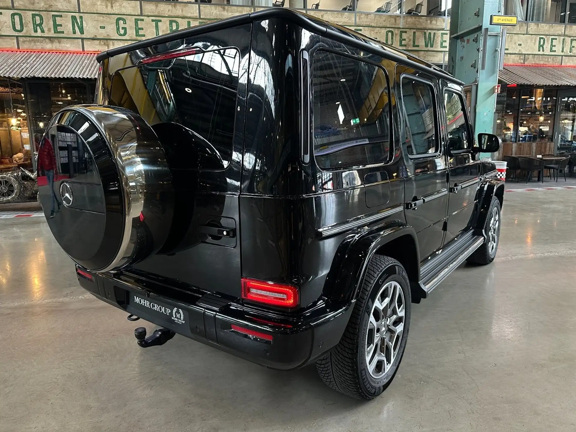 벤츠 Mercedes-Benz G-Class G 450 2025 검정 사진 6