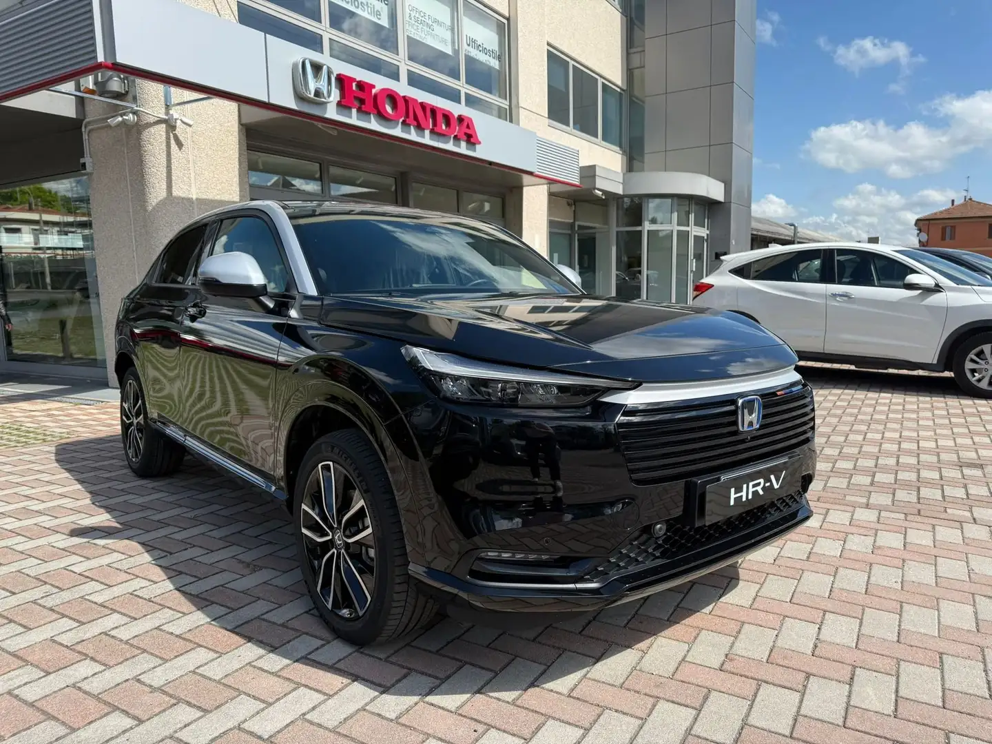 Honda HR-V 1.5  131cv e:Hev eCVT Advance Style Plus Zwart - 1