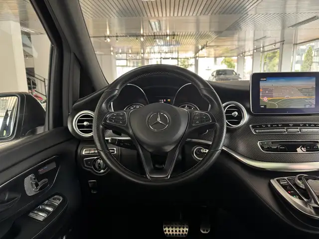 Mercedes-Benz 250 view 14