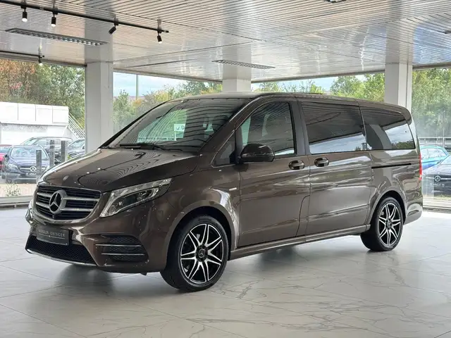 Mercedes-Benz 250 main image