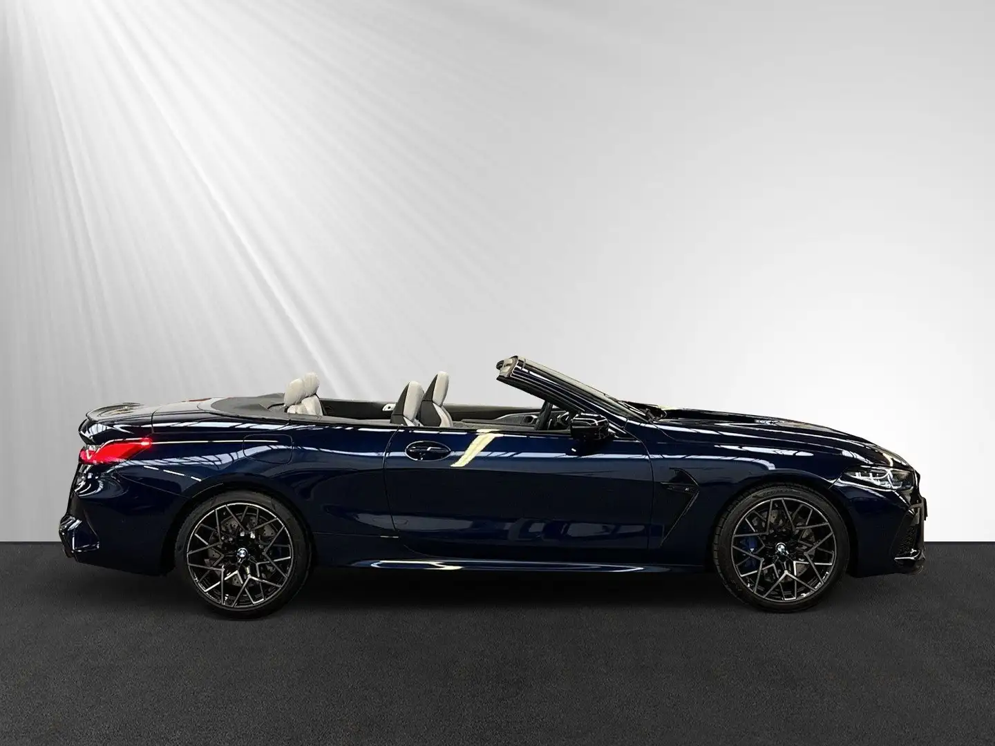 BMW M8 Cabrio Competition|DAProf.|TV+|Sitzbelüft. Blau - 2