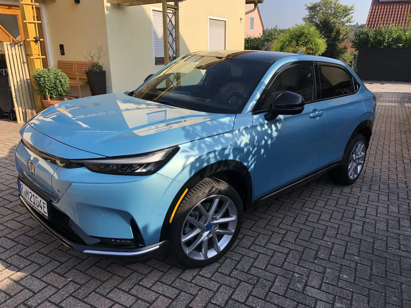 Honda e:Ny1 Advance, Panorama,Leder grau, el Heckkl Allwetter Blau - 2