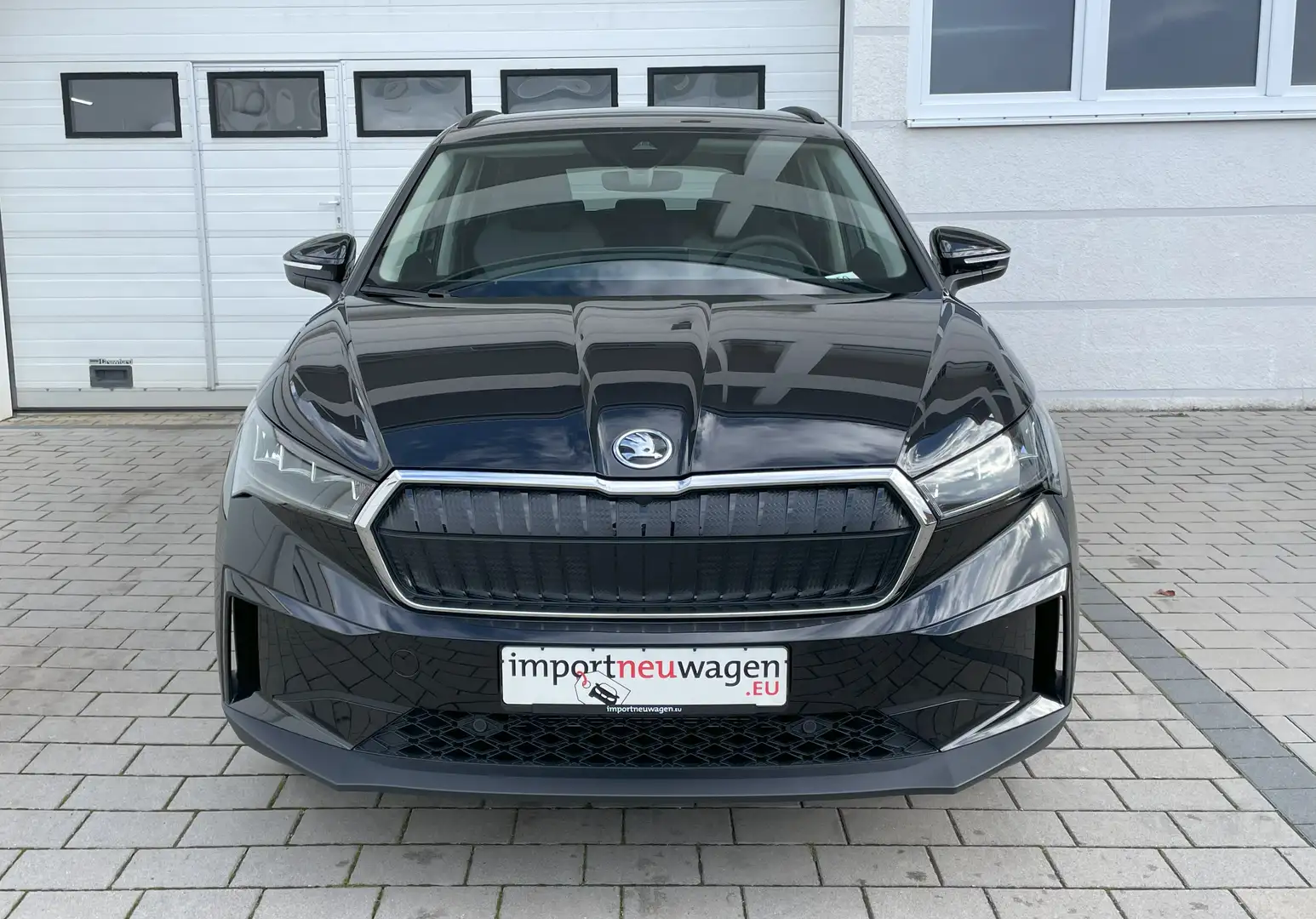 Skoda Enyaq iV 60 AHK+Wärmepumpe+RFK+Transport-Paket uvm! Schwarz - 2