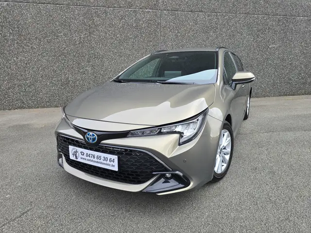 Toyota Corolla Corolla TS Hybrid 1.8 Style e-CVT Style AIRCO/GPS/PDC+CAMERA/FULL OHB...
