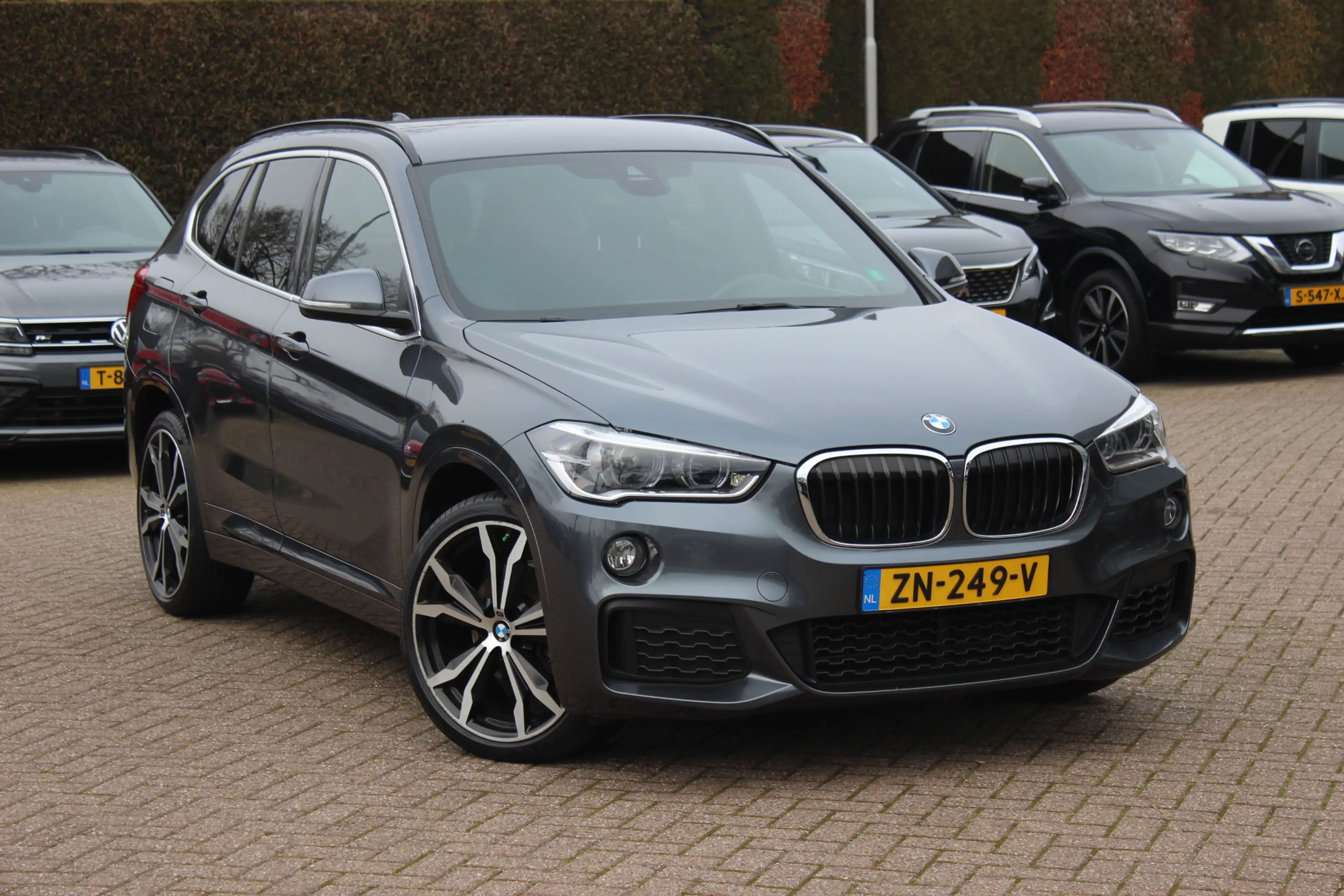 BMW X1 sDrive18i Executive Ed. M Sport / Trekhaak / Camer