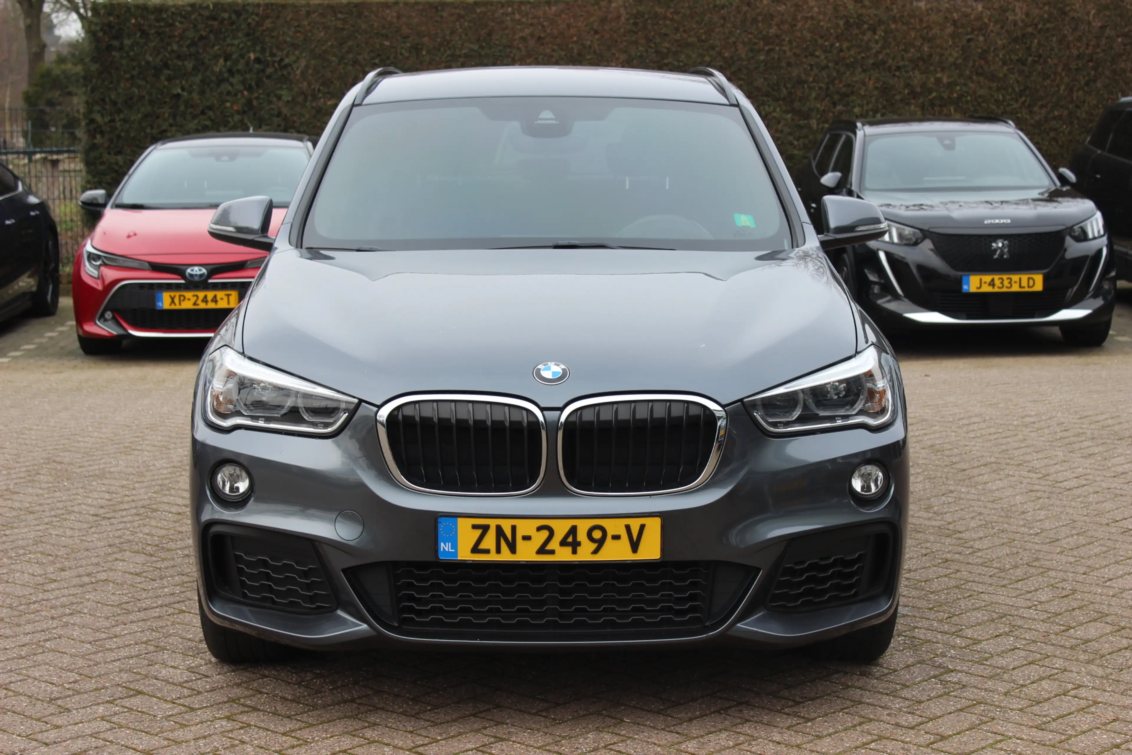 BMW X1 sDrive18i Executive Ed. M Sport / Trekhaak / Camer — photo 8