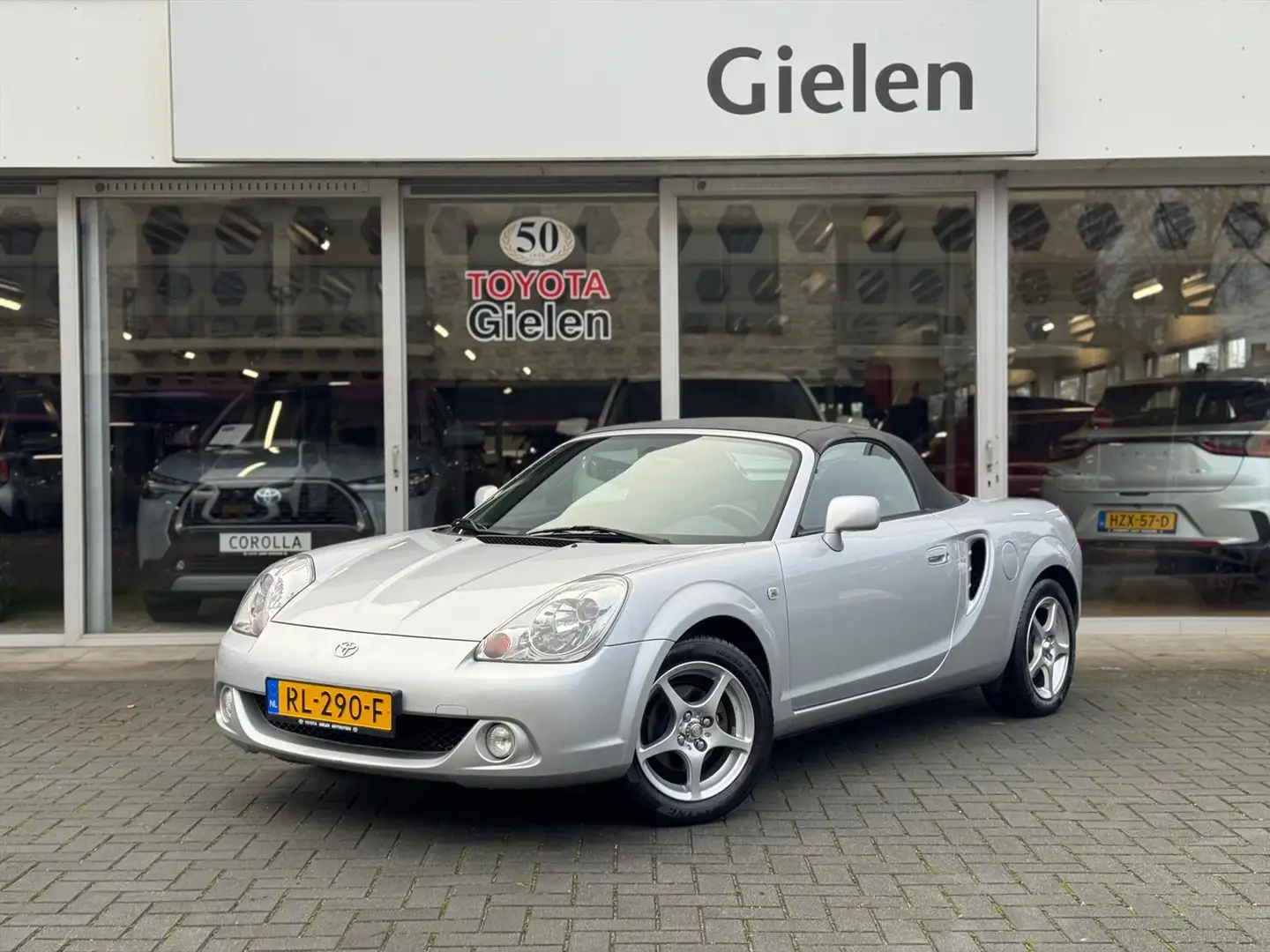 Toyota MR 2 1.8 VVT-i | Cabrio, Elektrische ramen, Lichtmetale Grau - 1