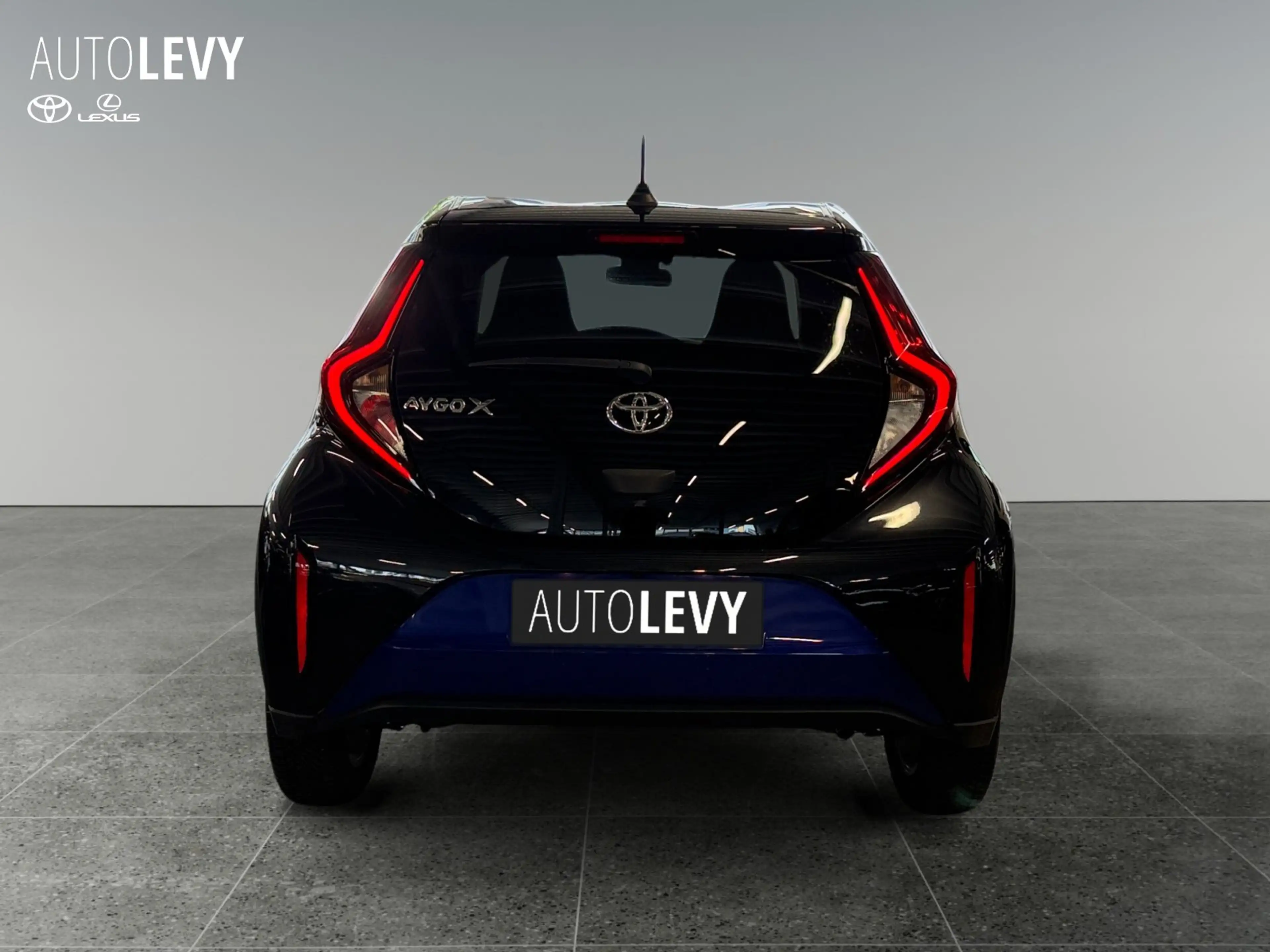 Toyota Aygo X 1.0 Pulse +Kamera+CarPlay+SHZ+Keyless+ — photo 5