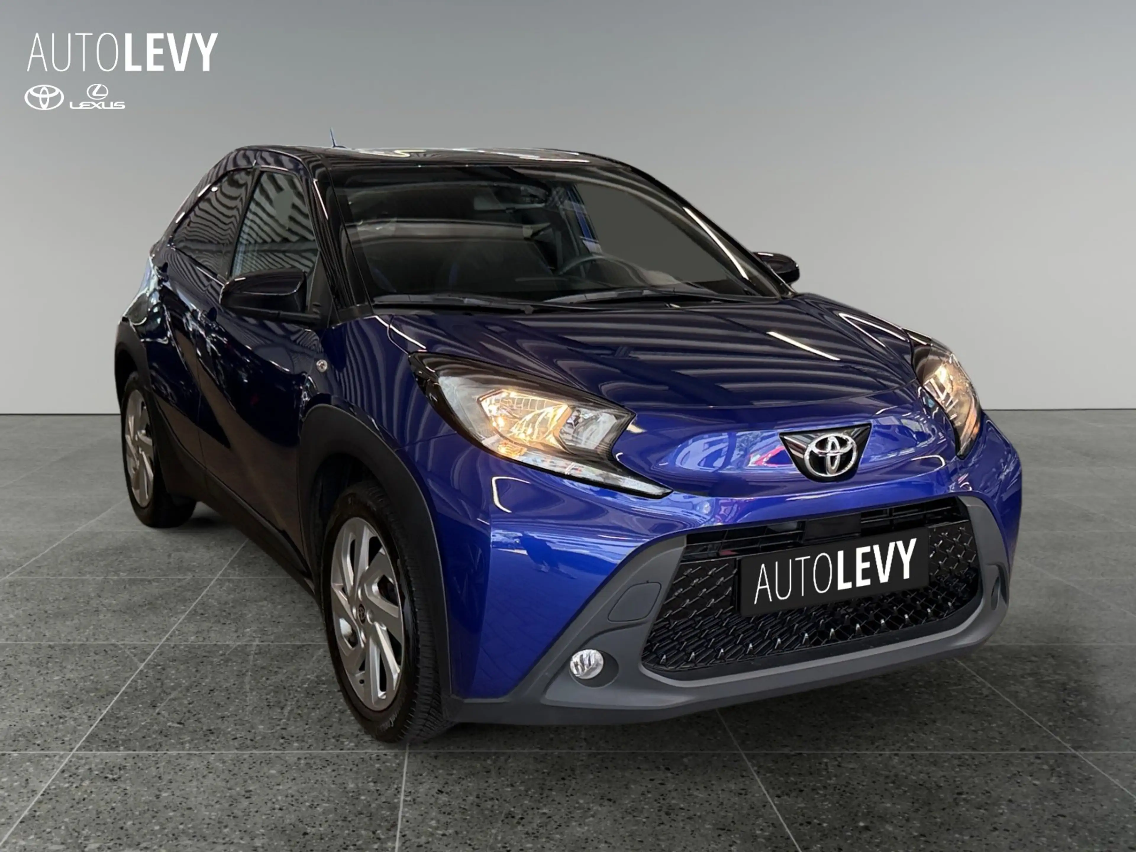 Toyota Aygo X 1.0 Pulse +Kamera+CarPlay+SHZ+Keyless+ — photo 8