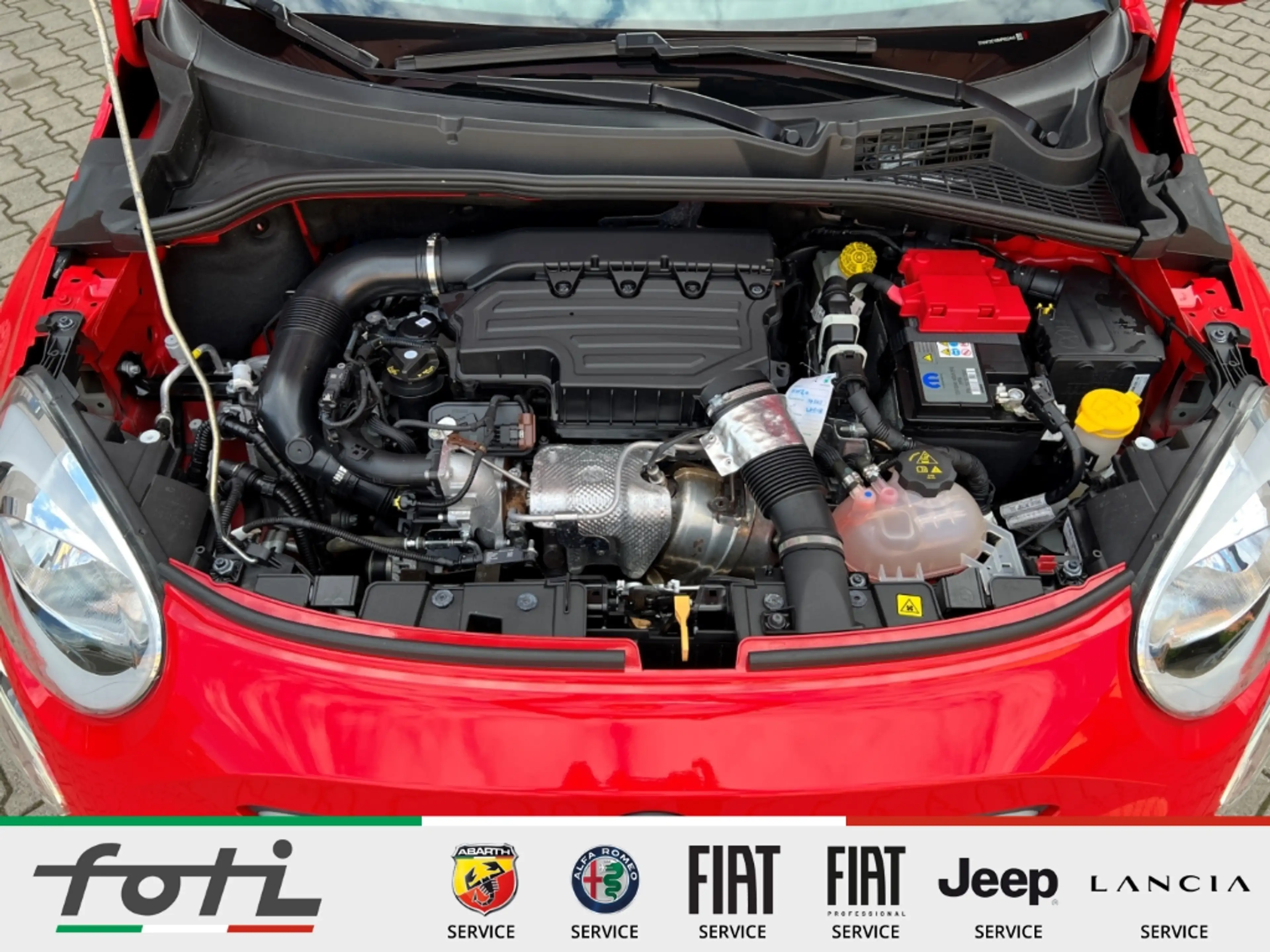 Fiat 500X Sport 1.3 150PS Automatik Schiebedach Navi — photo 10