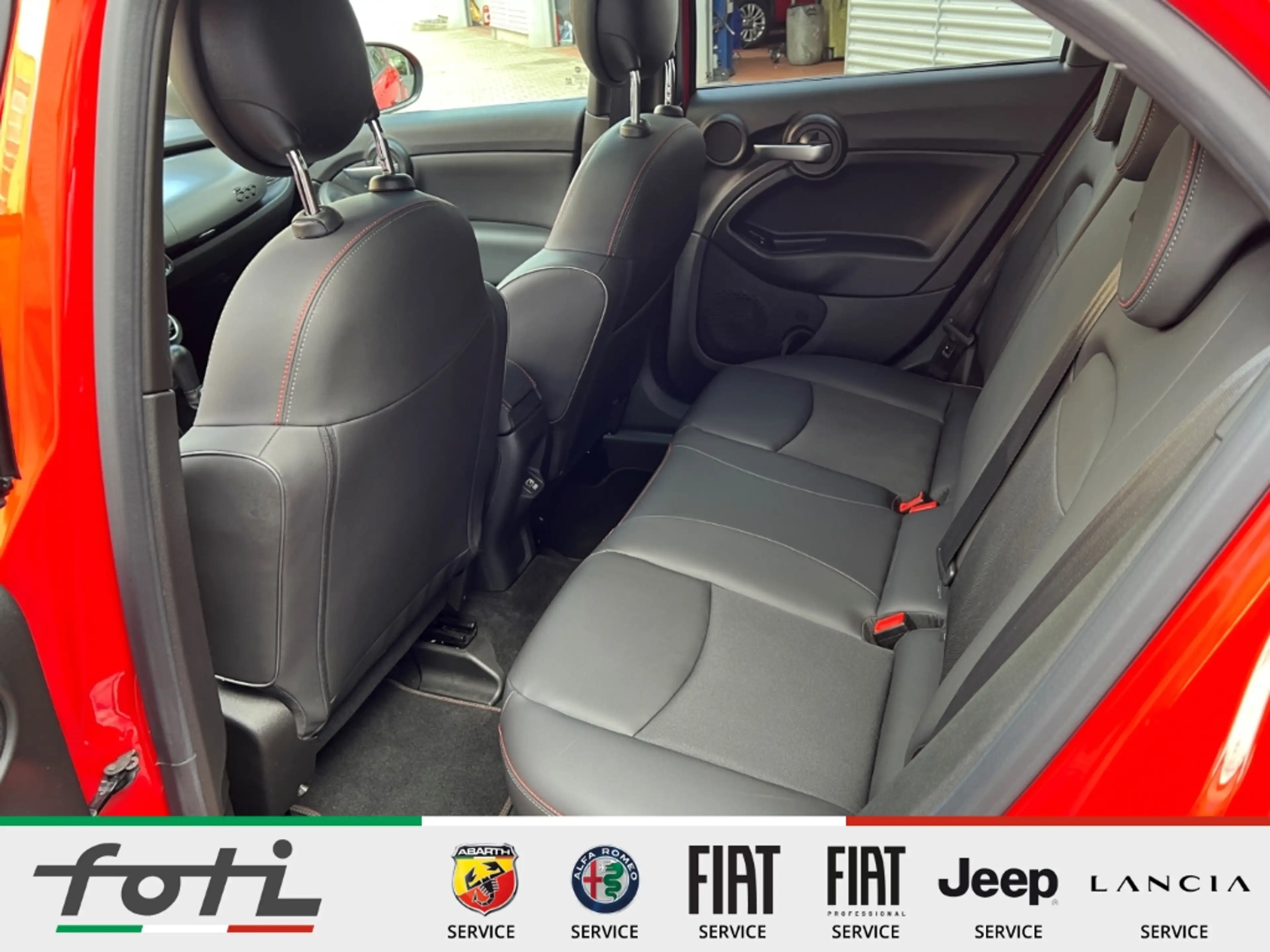 Fiat 500X Sport 1.3 150PS Automatik Schiebedach Navi — photo 14