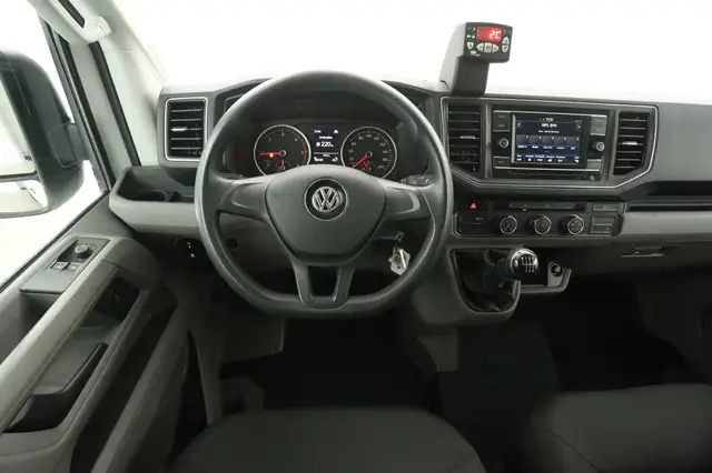 Volkswagen Crafter view 2