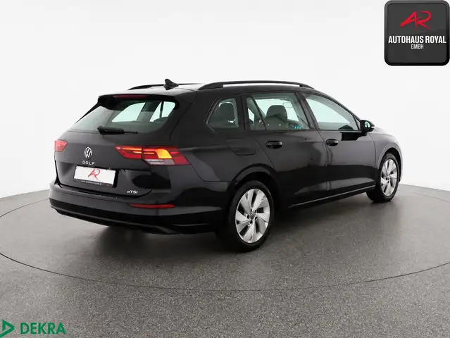 Volkswagen Golf view 5
