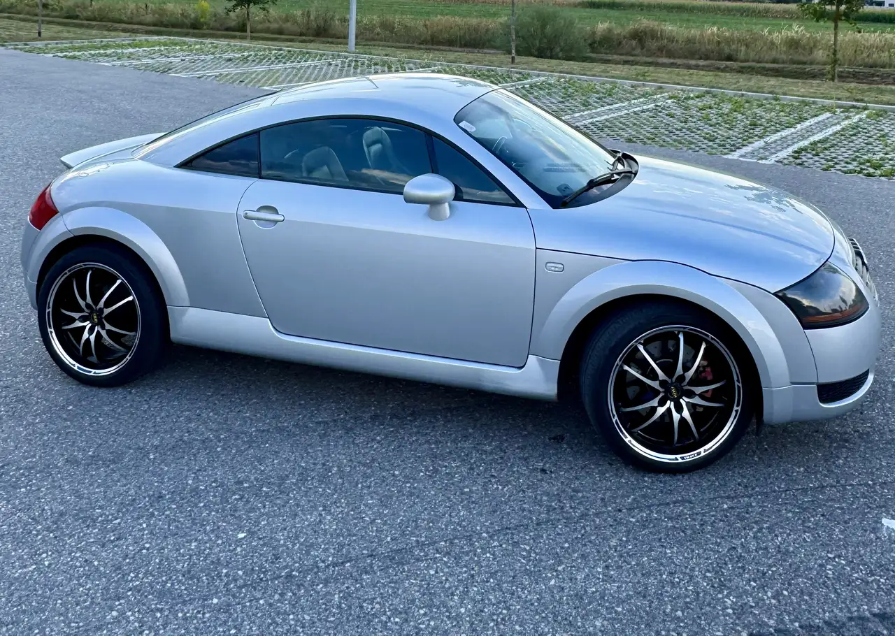 Audi TT Coupé 1,8 T quattro - Allrad - überprüft 09/27, foto 1