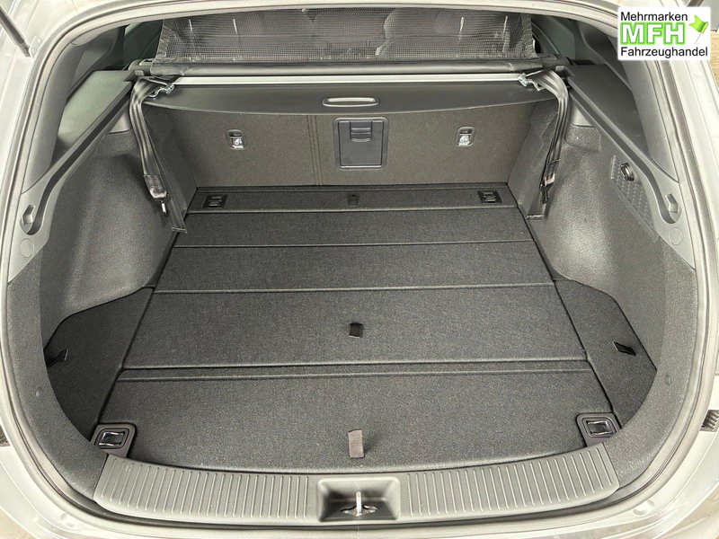 Hyundai i30 Kombi Comfort Plus 1.0 TGDI DCT / Navi Sitz + L... — photo 8