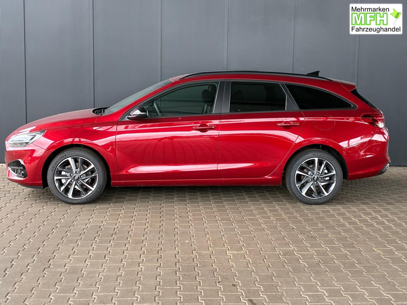 Hyundai i30 Kombi Comfort Plus 1.0 TGDI DCT / Navi Sitz + L... — photo 2