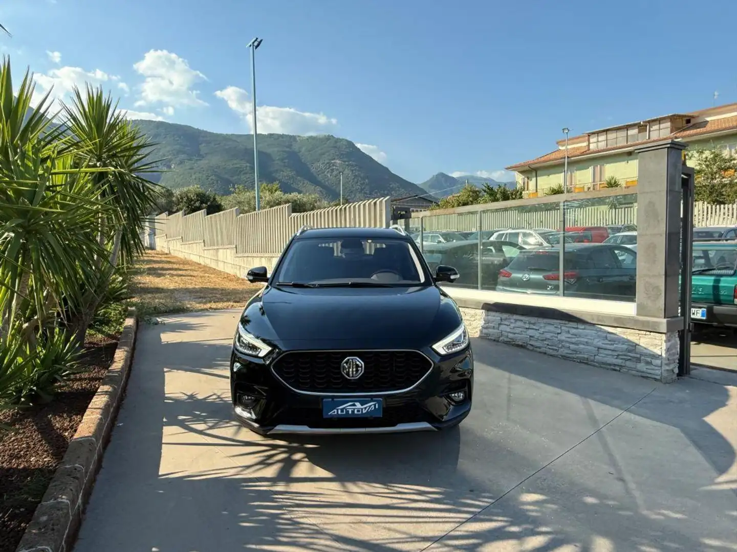 MG ZS 1.5 VTi-tech Luxury Nero - 2