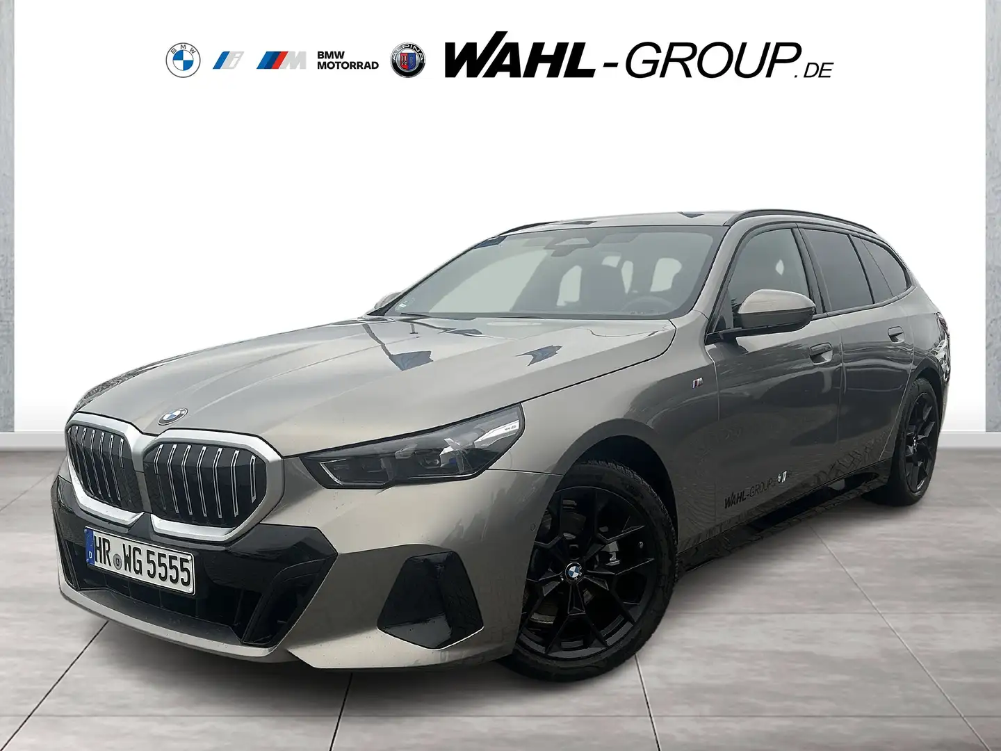 BMW 520 d M Sport AHK HeadUp HarmanKardon Innovation Adapt Grau - 1