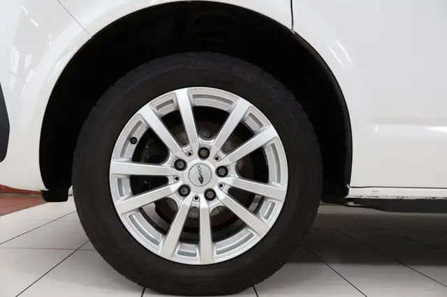 Volkswagen T6.1 Caravelle VW Kombi T6.1 Caravelle Comfortline LR TDI 4M Ansicht 14