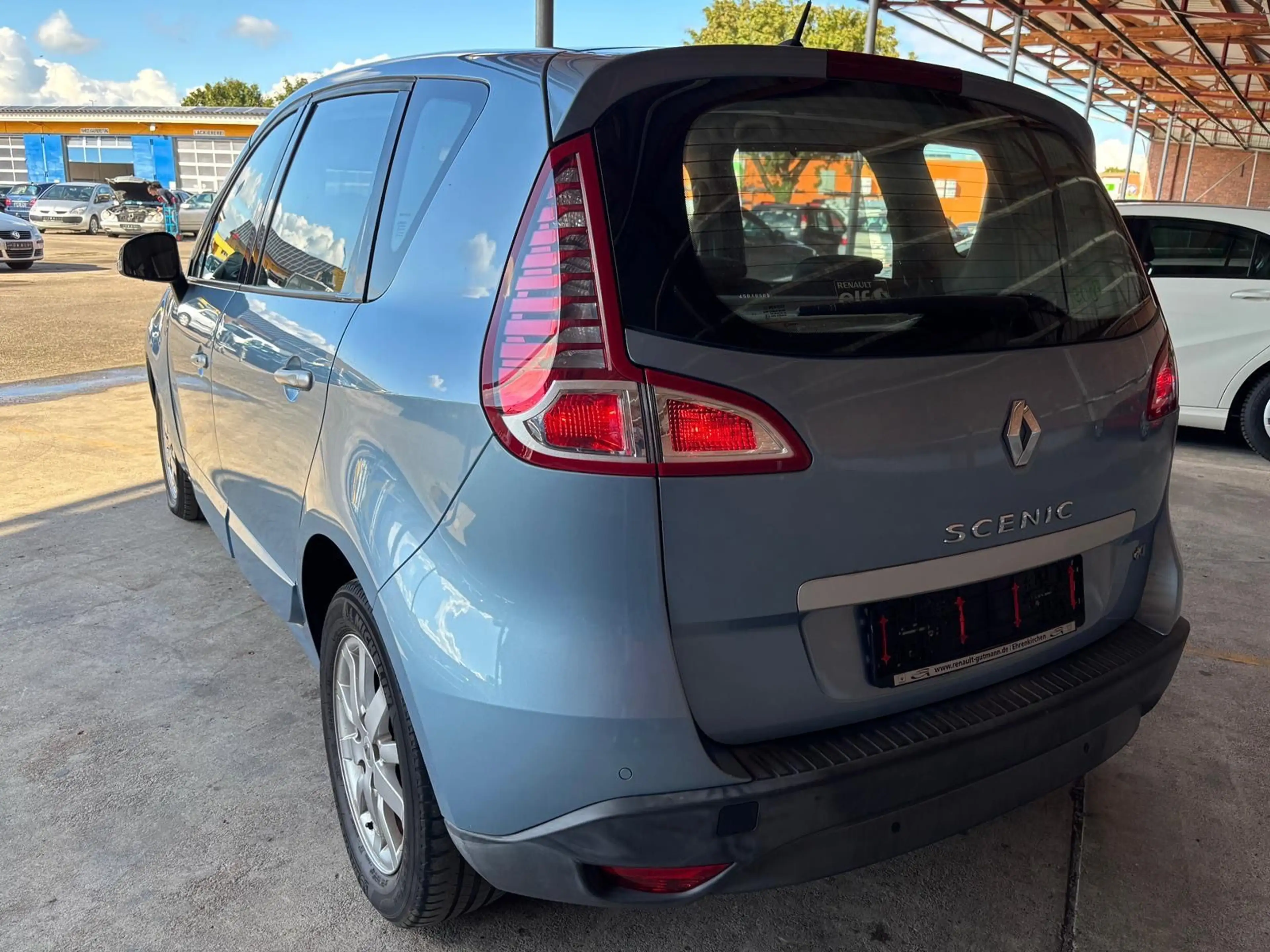 Renault Grand Scenic Dynamique dCi /NAVI/LEDER/AUTOMATIK — photo 7