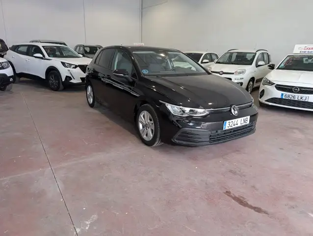 Volkswagen Golf view 11