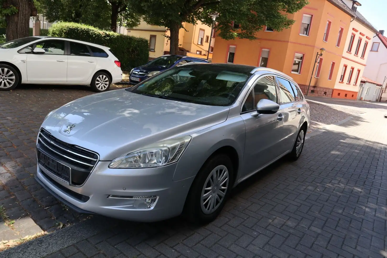 Peugeot 508 SW Business-Line Panorama-Dach Navi Klima Gris - 1